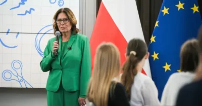 Kidawa-Błońska: przeciwdziałanie przemocy rówieśniczej powinno być w szkołach codziennością